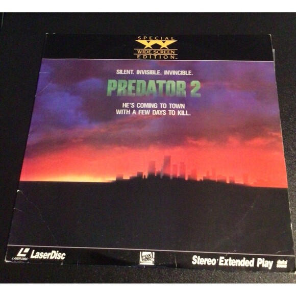 PREDATOR 2 Movie-LaserDisc Special WideScreen Edition - Picture 1 of 4